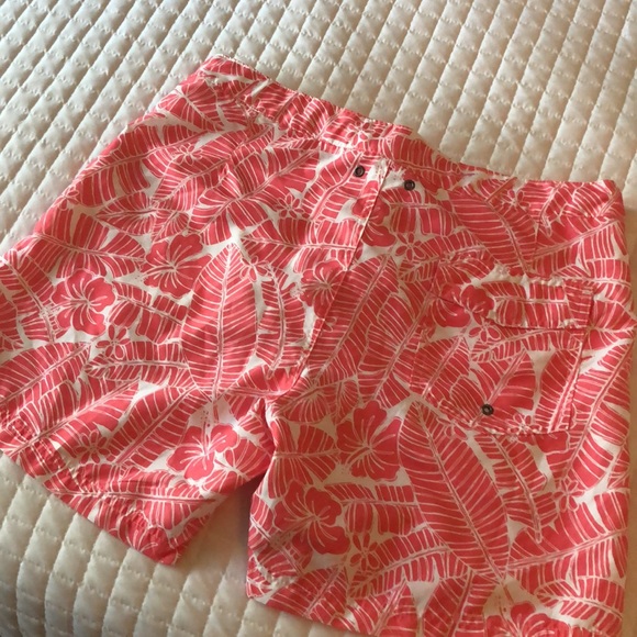 Ibiza Ocean Club Swim Trunks Size 34 Coral and White Tropical Print - Picture 2 of 10